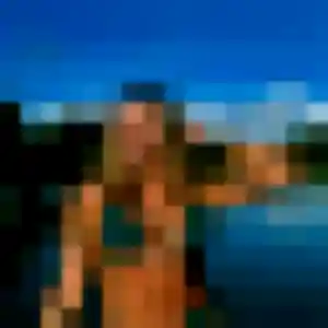 Theresa, 27 ans, en ligne à Annœullin pour une rencontre coquine