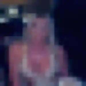 Bertille, 34 ans, dispo pour rencontre plan cul à Artigues-près-Bordeaux