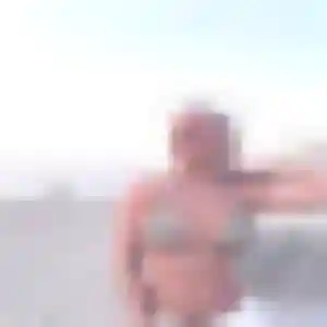 Yasmina, 36 ans, en ligne à Bannalec pour une rencontre coquine