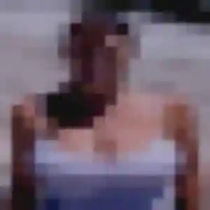 Photo exclusive de Elvire, 37 ans à Binic-Étables-sur-Mer - plan discret