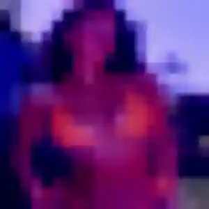 Agathe, 23 ans, dispo pour rencontre plan cul à Bléré