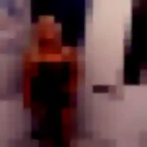 Charmante Janine, 19 ans à Bures-sur-Yvette - voir sa photo