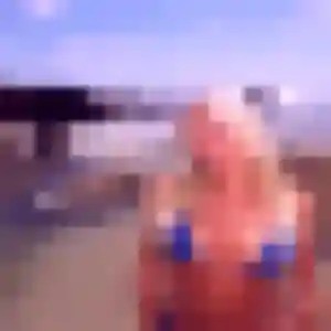 Roxane, 20 ans, en ligne à Carvin pour une rencontre coquine