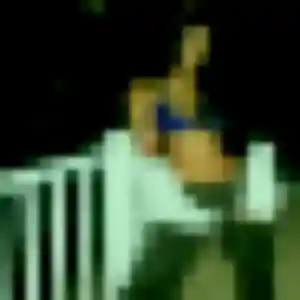 Louisa, 21 ans, connectée à Châlette-sur-Loing pour une rencontre coquine