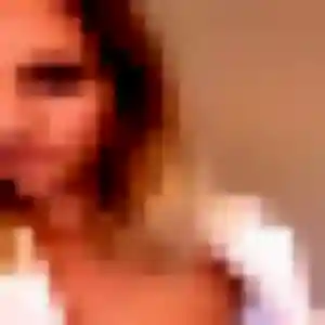 Emma, 26 ans, cherche un rencontre plan cul à Charenton-le-Pont