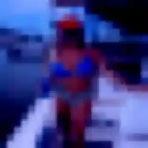 Adeline, 38 ans, disponible à Decize pour un rencontre plan cul
