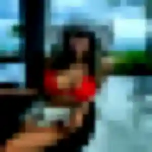 Photo de Olympe à Dugny (29 ans) - rencontre plan cul anonyme