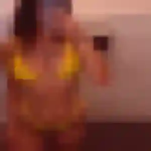 Samira de Épinay-sur-Orge, 21 ans - rencontre plan cul sans prise de tête