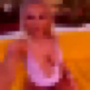 Olga, femme de 34 ans propose rencontre plan cul à Garches