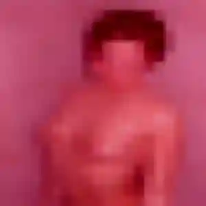 Charmante Naomi, 32 ans à Gond-Pontouvre - voir sa photo