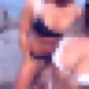 Photo de Urielle à La Couronne (38 ans) - rencontre plan cul anonyme