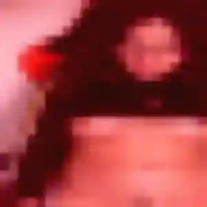 Charmante Flore, 22 ans à Le Mée-sur-Seine - la contacter