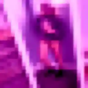 Contacte Valerie, 32 ans à Lège-Cap-Ferret en privé