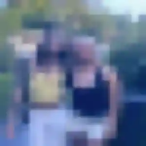 Karima de Les Essarts-le-Roi, 21 ans - rencontre plan cul sans prise de tête