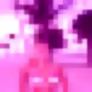 Lucienne, 24 ans, en ligne à Lestrem pour un rencontre plan cul