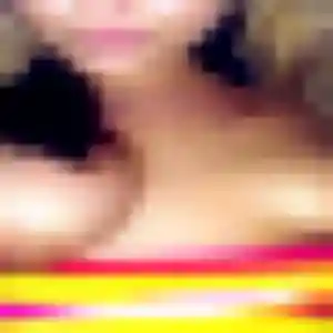Rencontre Oumaima, 20 ans à Linas gratuitement