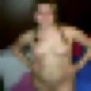 Melanie (22 ans) à Melle cherche une rencontre rapidement