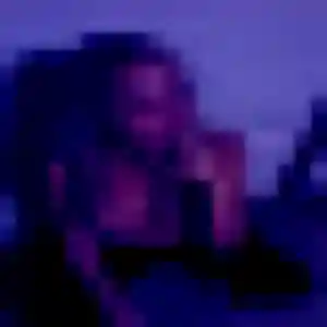 Roxane, 32 ans, en ligne à Moncoutant-sur-Sèvre pour une rencontre coquine