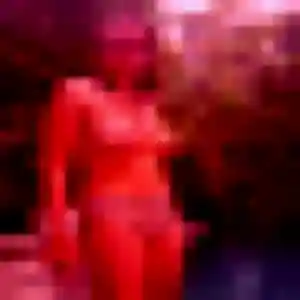 Meriem, 21 ans, en ligne à Mons-en-Barœul pour un rencontre plan cul