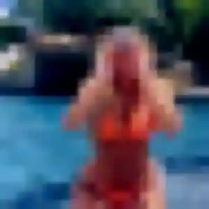 Mia, 36 ans, connectée à Mont-de-Marsan pour une rencontre coquine