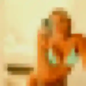Photo de Djamila à Monts (26 ans) - rencontre plan cul gratuit