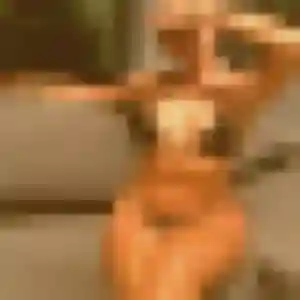 Eliane, 28 ans, en ligne à Riantec pour un rencontre plan cul