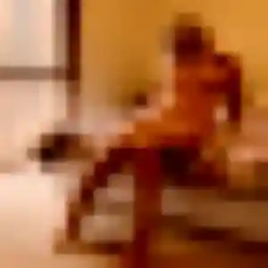 Colombine, 34 ans, en ligne à Roncq pour une rencontre coquine