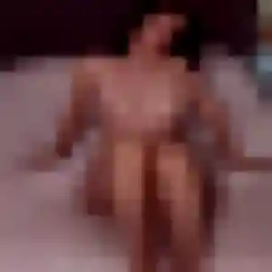 Photo privée de Edith, 34 ans à Saint-Barthélemy-d'Anjou - plan discret