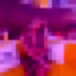 Xaviere, 19 ans, connectée à Saint-Florent-sur-Cher pour une rencontre coquine