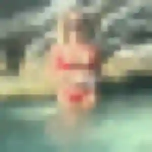 Pauline, 25 ans, connectée à Saint-Germain-en-Laye pour une rencontre coquine