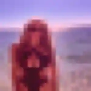 Contacte Dorothee, 19 ans à Saint-Pierre-du-Mont en privé