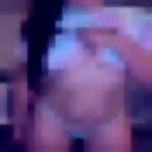 Photo de Salome à Sainte-Pazanne (31 ans) - rencontre plan cul anonyme