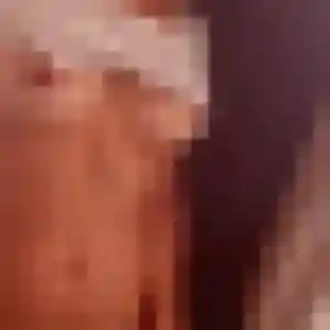 Photo de Alienor à Theix-Noyalo (29 ans) - rencontre plan cul anonyme