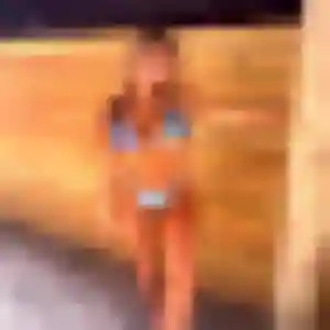 Zoe de Vert-Saint-Denis, 22 ans - rencontre plan cul sans prise de tête