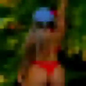 Ursula, 22 ans, connectée à Vigneux-sur-Seine pour un rencontre plan cul