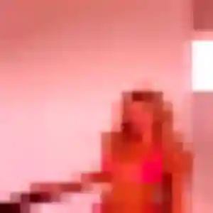 Photo sexy de Ambre, 23 ans à Villeneuve-en-Retz - plan discret
