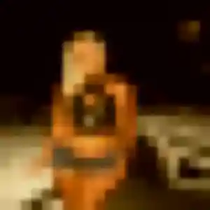 Daniela (33 ans) à Villeneuve-sur-Yonne propose une rencontre aujourd'hui