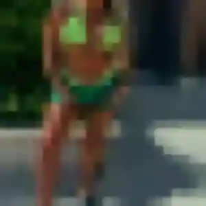 Apolline, 32 ans, connectée à Viroflay pour une rencontre coquine