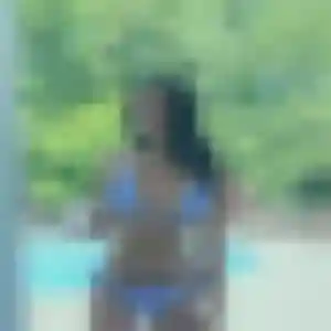 rencontre plan cul à Yvetot : photo de Urielle, 21 ans - sans engagement